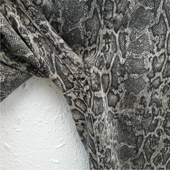SPANX Snakeskin Python Jean Ankle Leggings S - Picture 5 of 10